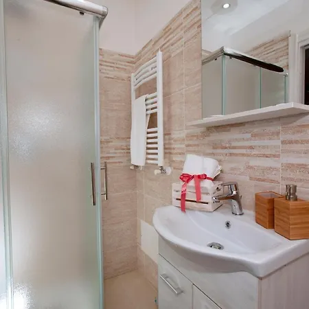 Relax In Nocleg ze śniadaniem